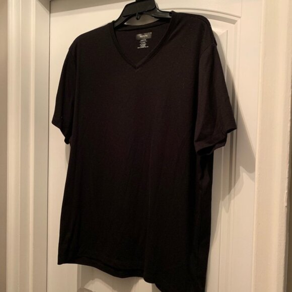 Set of 2- Men’s Alfani V-Neck T-Shirts - Picture 3 of 5
